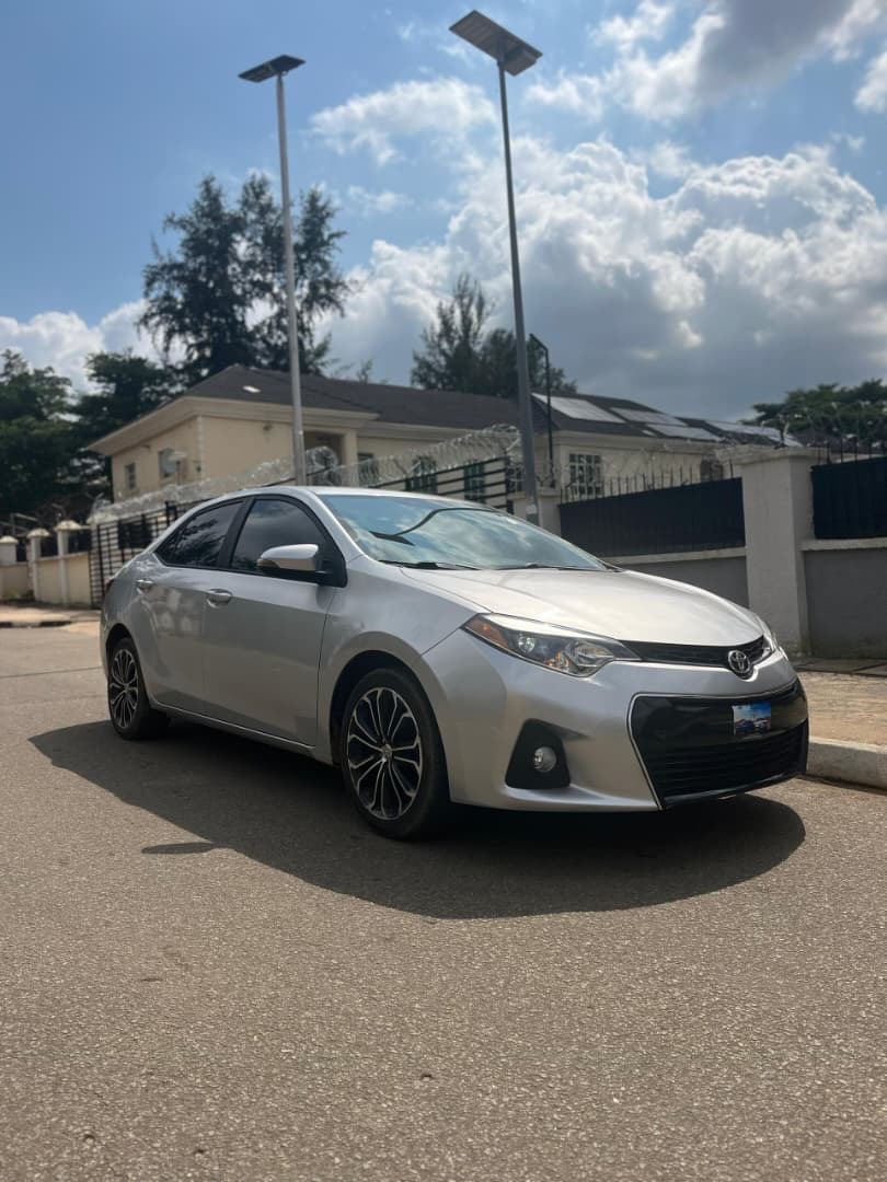 2014 Toyota Corolla Sport
