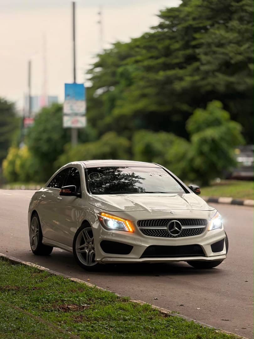 2016 Mercedes-Benz CLA 250 photo 1